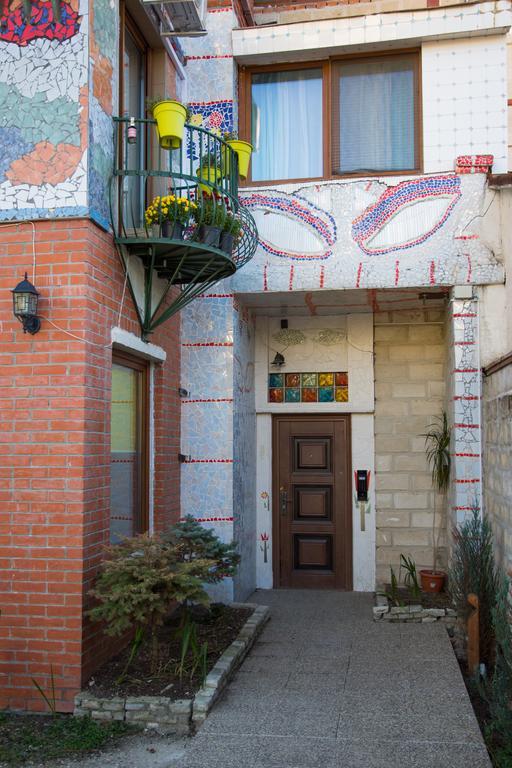 Silvia'S Apartment Voluntari Luaran gambar